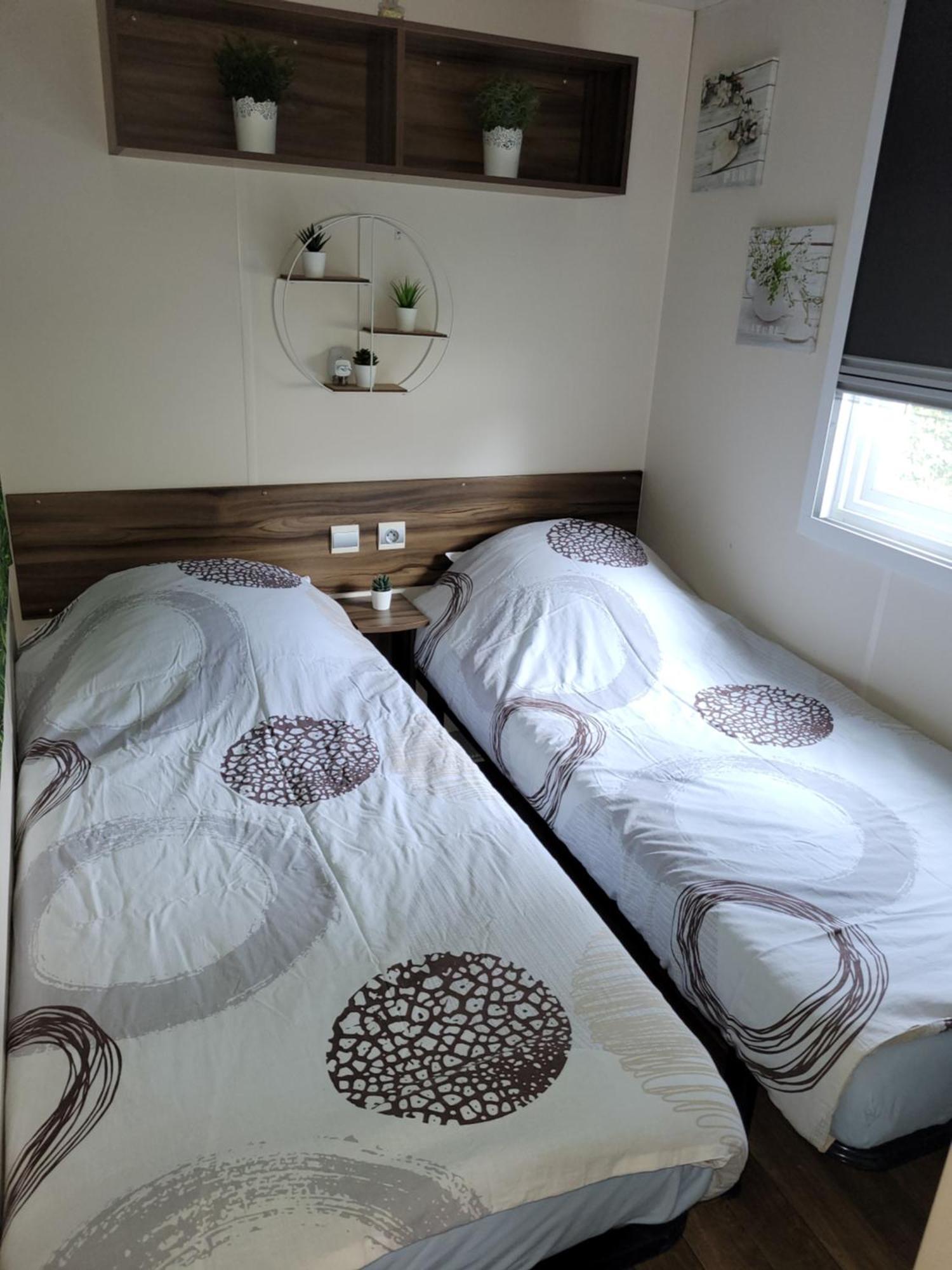 Mobil Home 6/8 Pers Les Dunes De Contis Saint-Julien-en-Born Εξωτερικό φωτογραφία